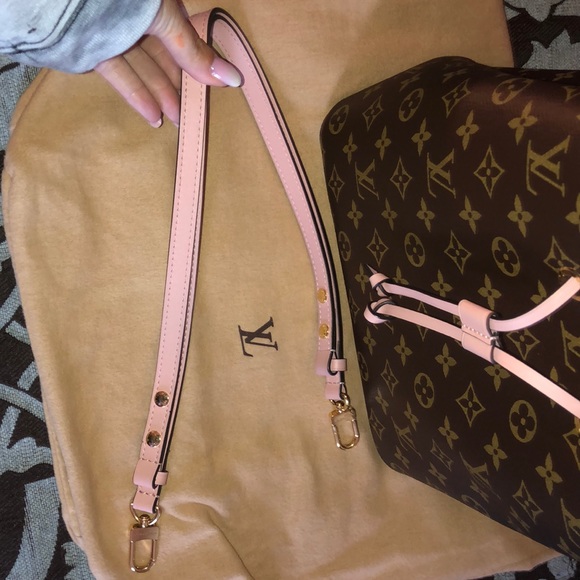 Louis Vuitton Neo Noe (in rose poudre)⭐️SOLD⭐️ - Picture 8 of 8